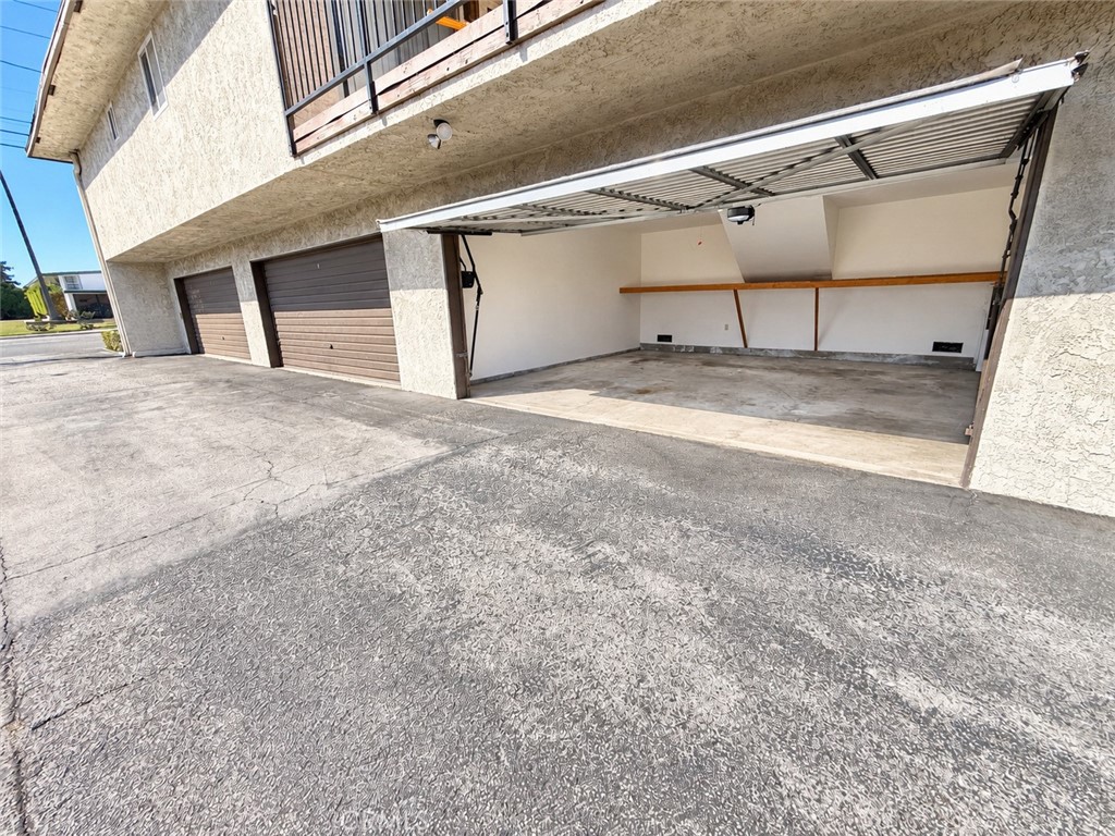 5572 Temple City Property Photo 24