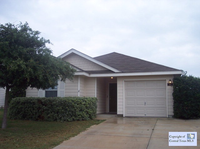 514 Cardinal Manor Property Photo 1