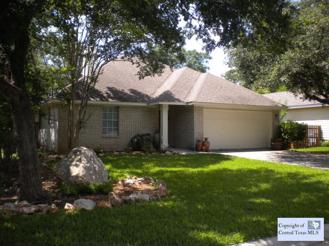 1902 Ramona Circle Property Photo 1