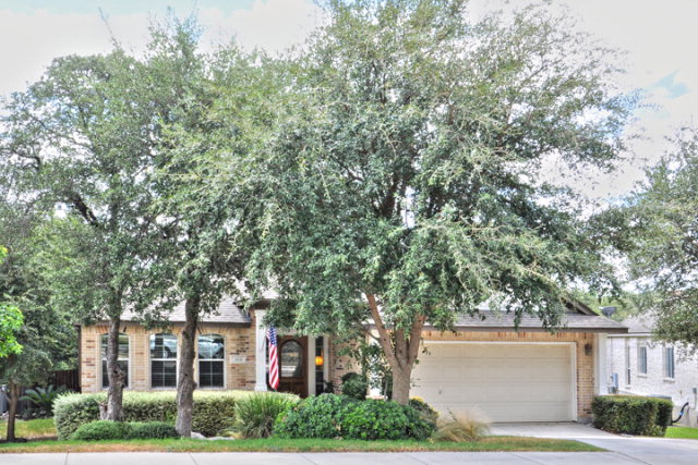 1414 Camden Cove Property Photo 1