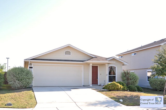 2241 Stoneleigh Drive Property Photo 1