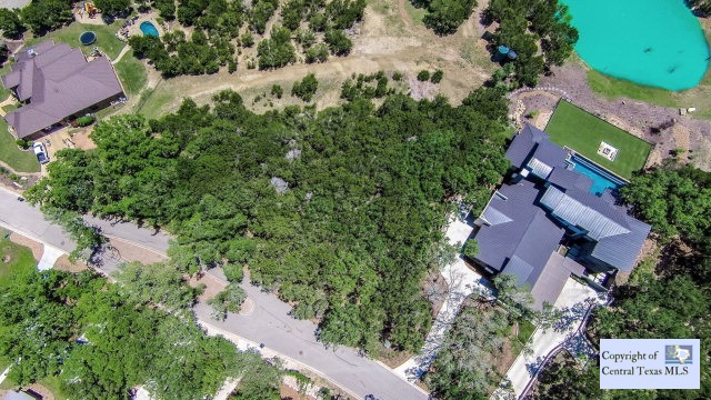 813 Gumnut Grove Property Photo 1
