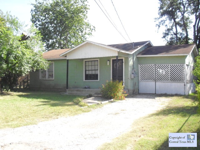 186 Rosewood Avenue Property Photo 1