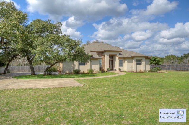 2450 Great Oaks Drive Property Photo 1