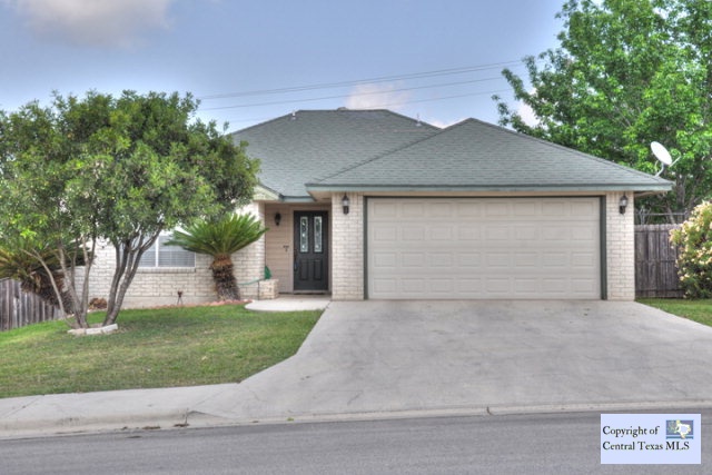 2129 Sungate Drive Property Photo 1