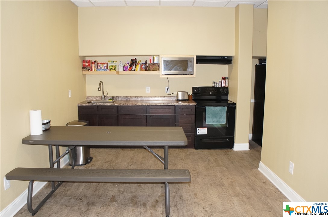 5292 State Highway 185 Property Photo 13