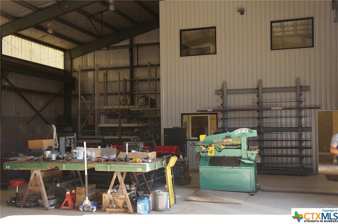 5292 State Highway 185 Property Photo 25