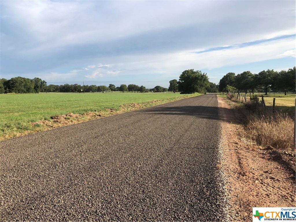 Lot 1 Pvt 1672 Property Photo 4