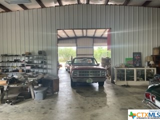 539 Us Hwy 77a North Property Photo 5
