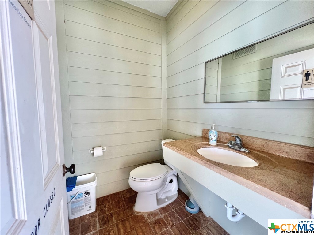 33 Richter Road Property Photo 7