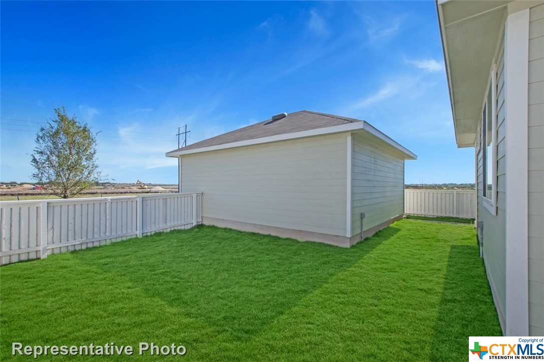 110 Appleberry Lane Property Photo 22