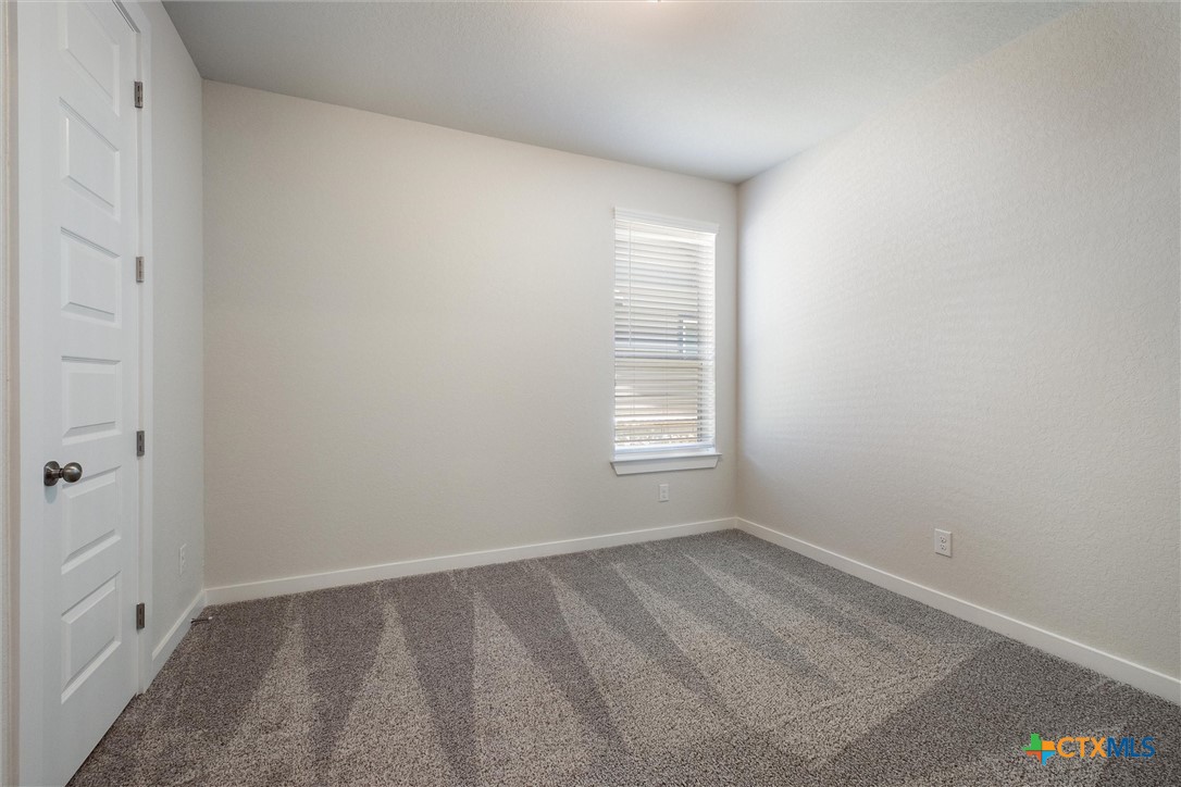 11305 Hollering Pass Property Photo 20