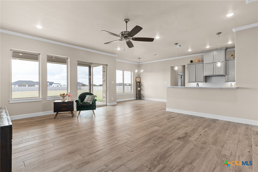 930 Inka Road Property Photo 6