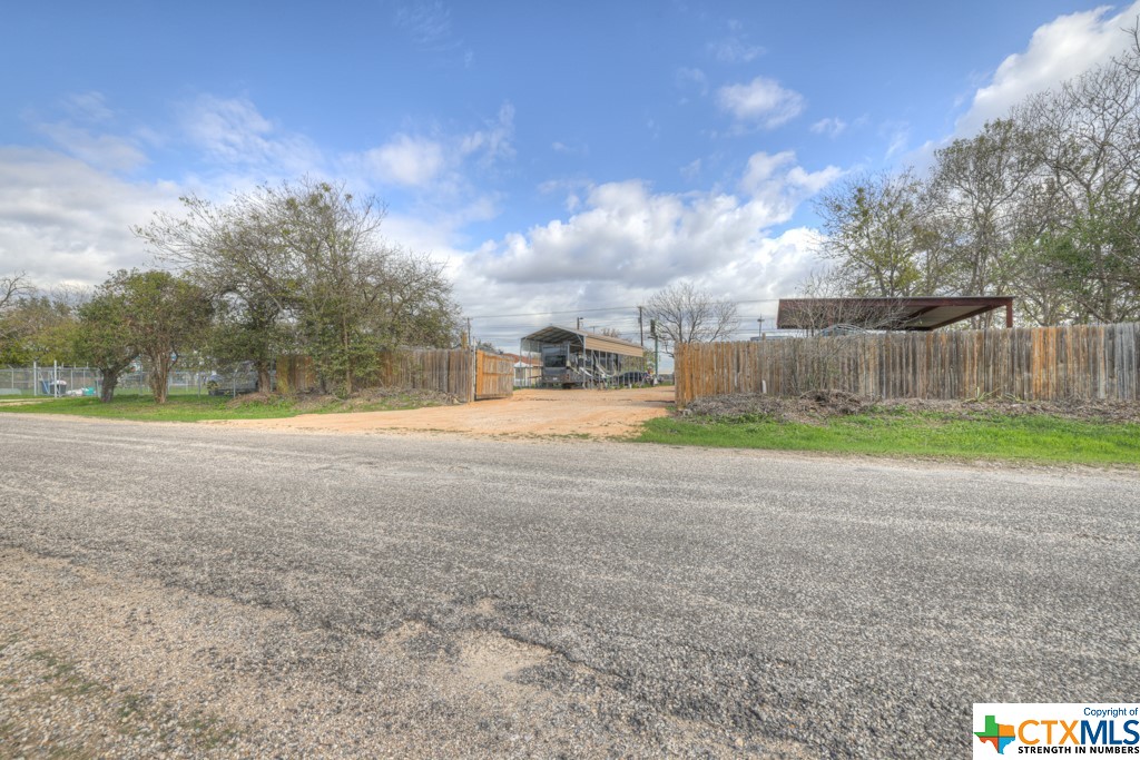 1436 State Highway 46 Property Photo 16