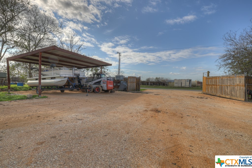 1436 State Highway 46 Property Photo 18