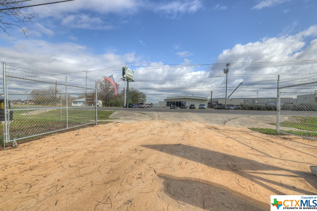 1436 State Highway 46 Property Photo 19