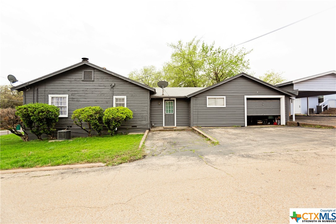415 N Main Street B & C Property Photo 24
