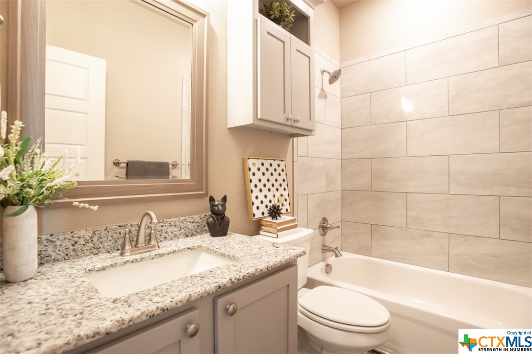 1018 Winchester Drive Property Photo 15