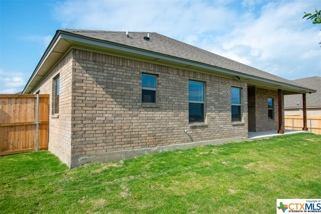 1027 Winchester Drive Property Photo 39