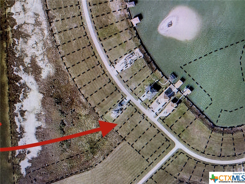80 E Burgundy Bay Property Photo 1