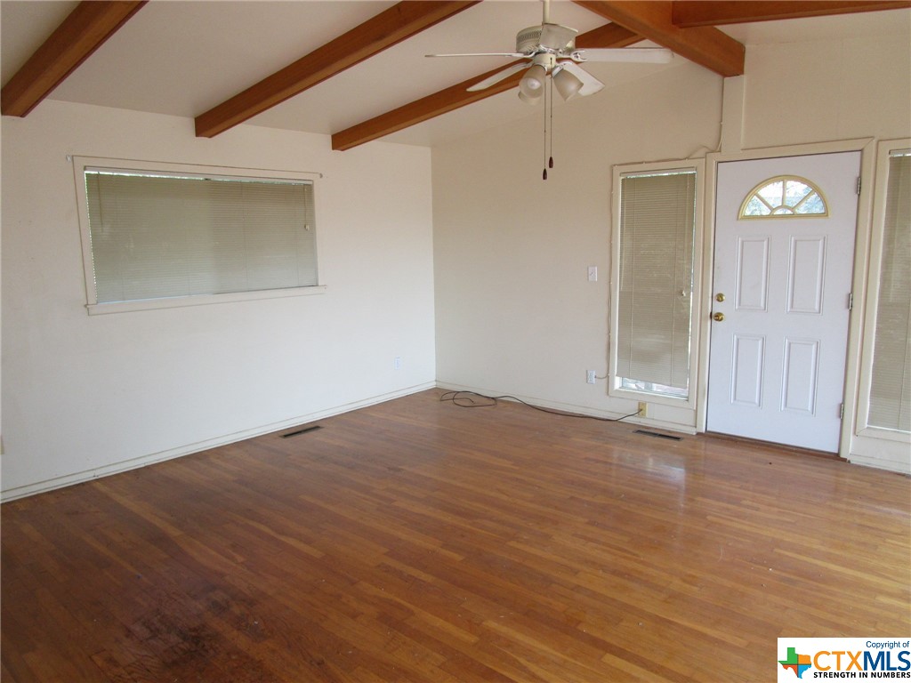 1203 N Walnut Avenue Property Photo 28