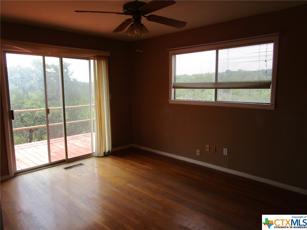 1203 N Walnut Avenue Property Photo 31