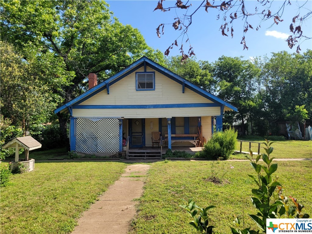 701 Brewster Avenue Property Photo