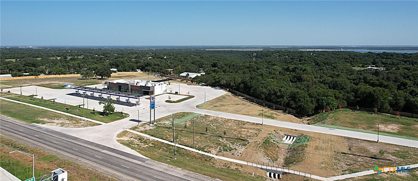 7251 W Hwy 190 I-14 Property Photo 17
