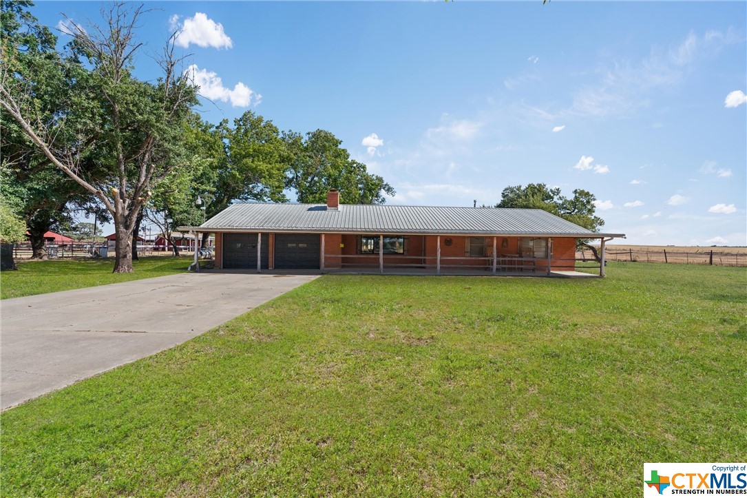 323 County Road 450 Property Photo 3