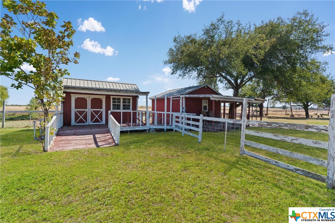 323 County Road 450 Property Photo 10