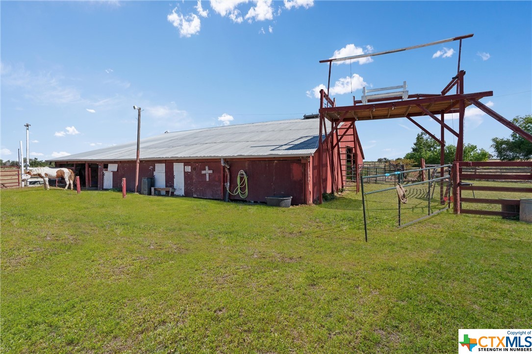 323 County Road 450 Property Photo 15