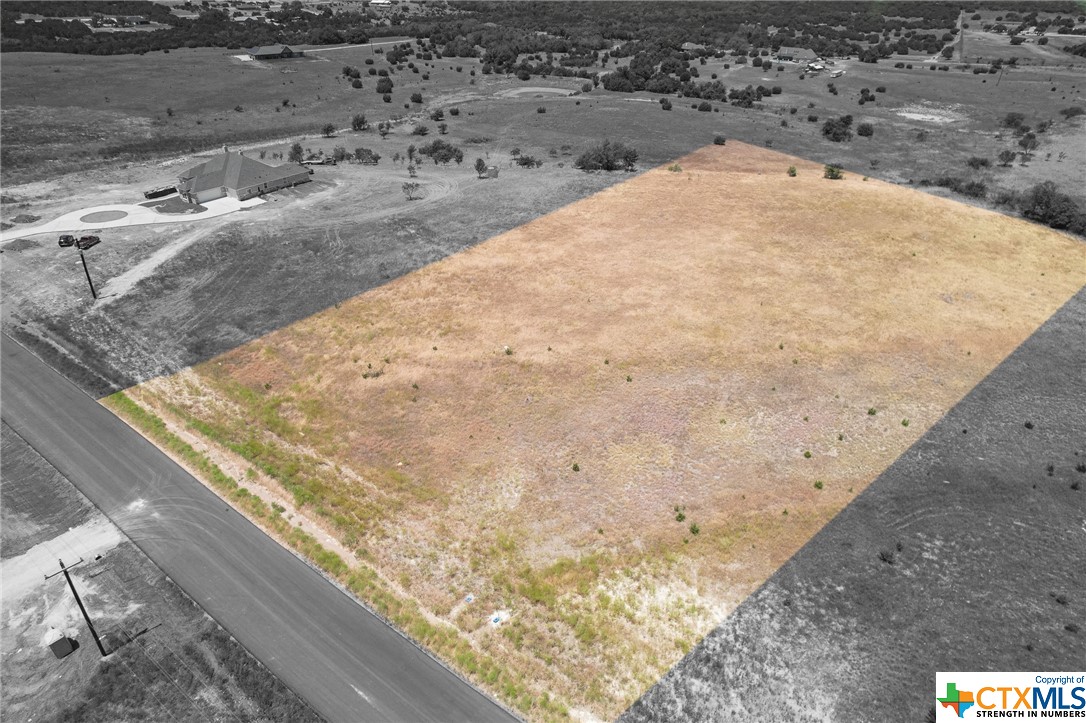 1213 Holden Loop Property Photo 1