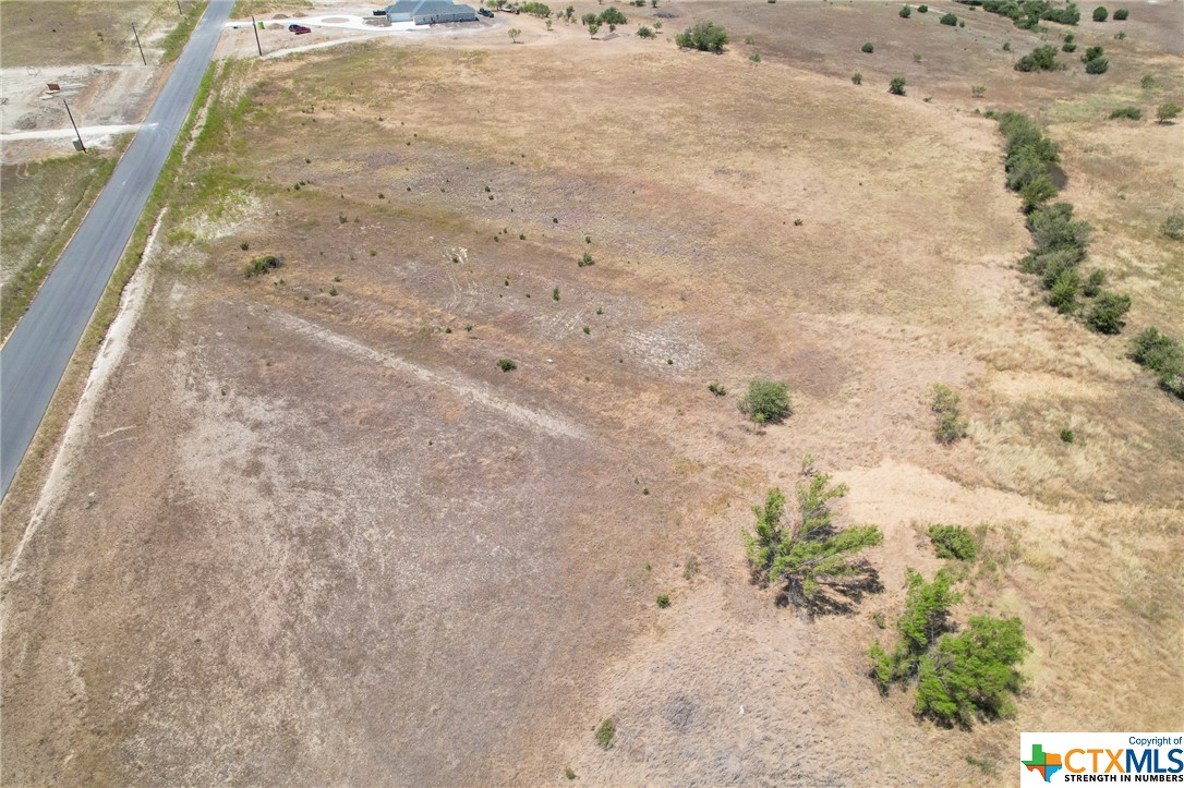 1213 Holden Loop Property Photo 3