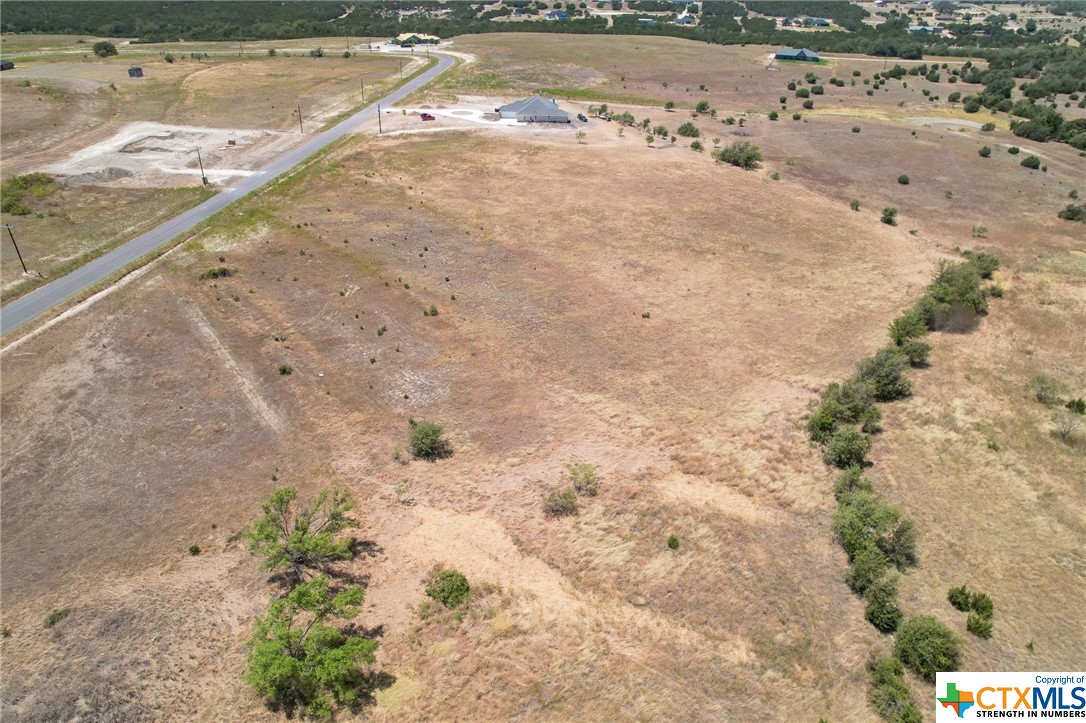 1213 Holden Loop Property Photo 4