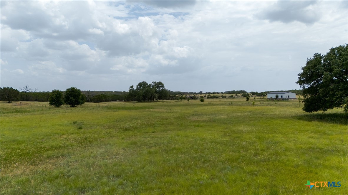 320 S Waterbuck Way Property Photo 9