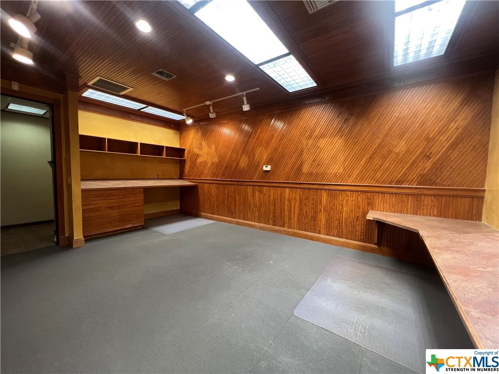 205 Profit Drive Property Photo 11