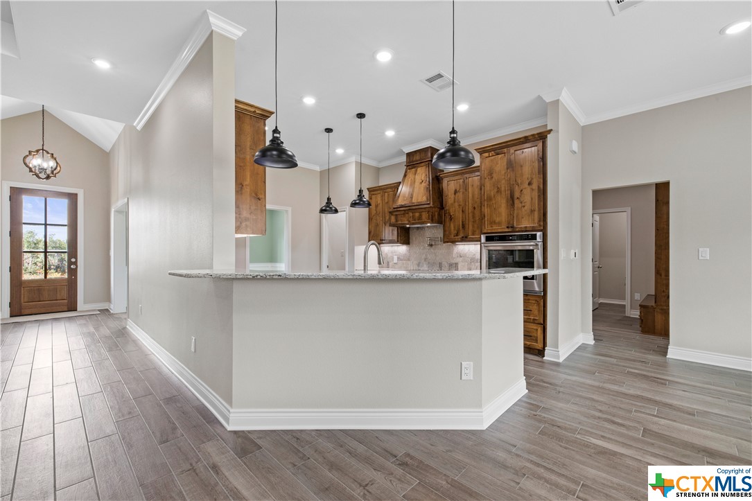 6209 Fairfax Property Photo 8