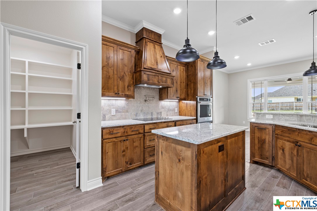 6209 Fairfax Property Photo 14