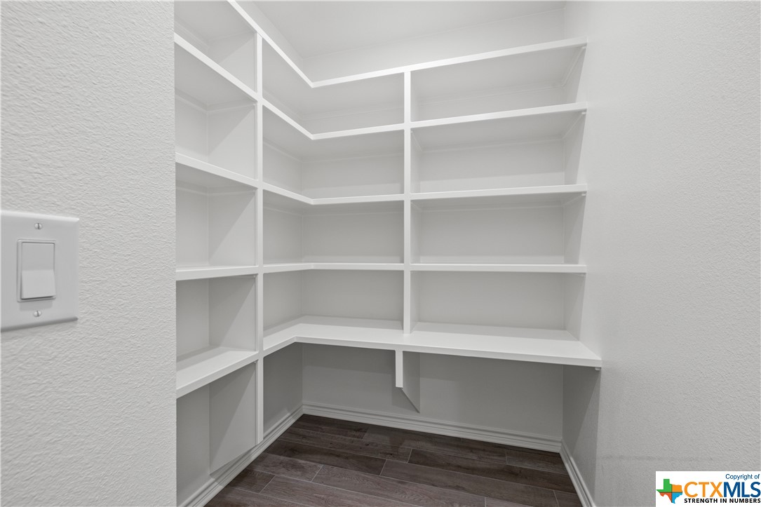 6209 Fairfax Property Photo 15