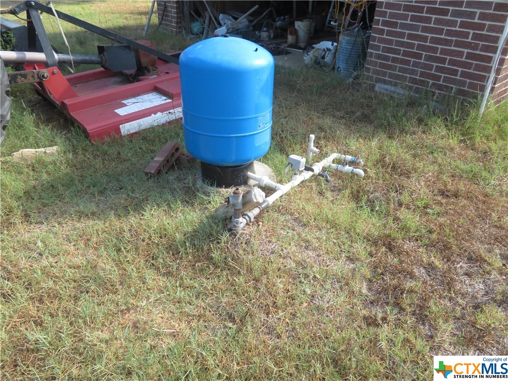 999 Co Rd 1101 Property Photo 21