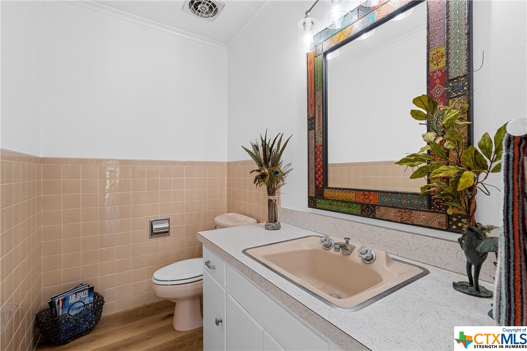 2522 S Robinson Drive Property Photo 27