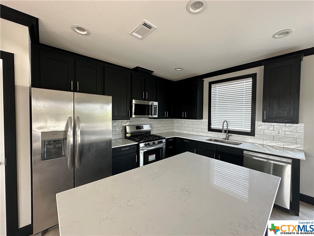 3955 Blue Cut Road Property Photo 6