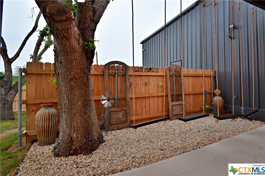 1508 State Highway 46 Property Photo 7