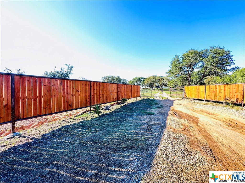 2700 County Road 400 Property Photo 5