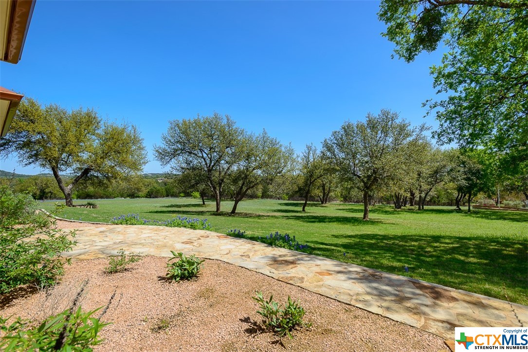510 Amber Jill Cove Property Photo 40