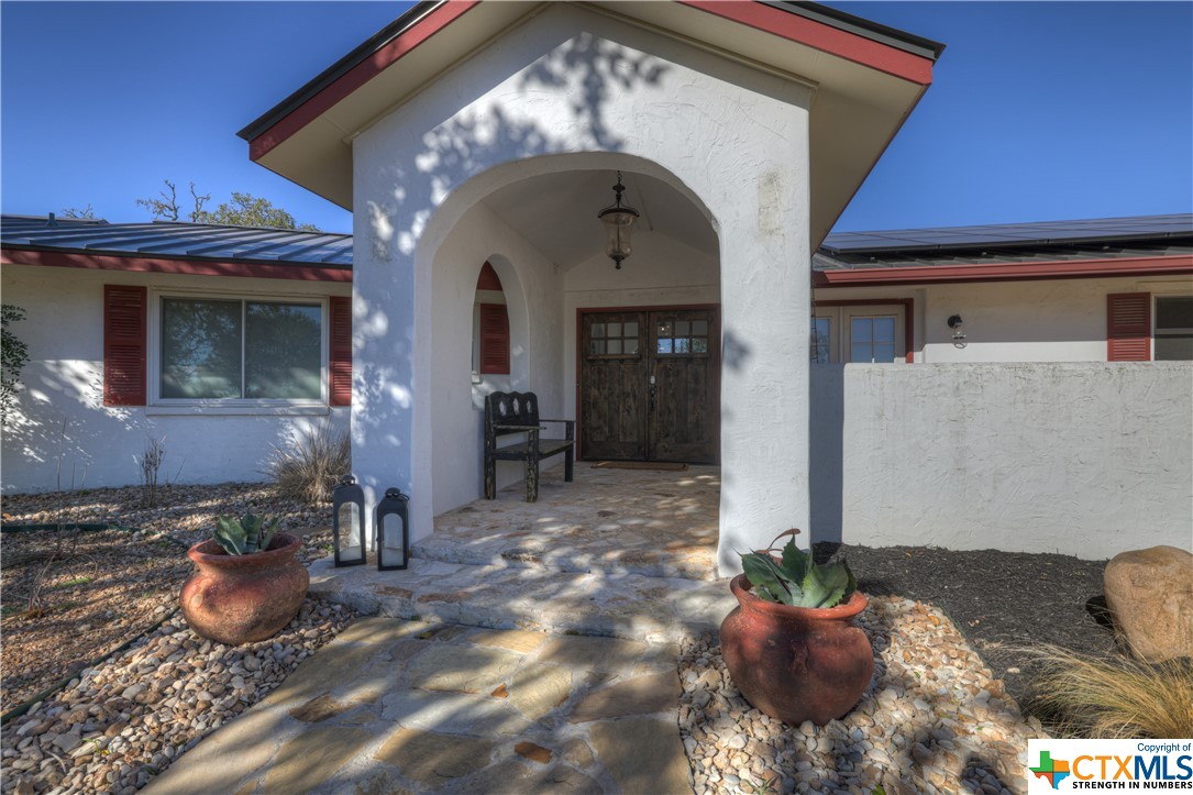 1526 Upper Liveoak Property Photo 4