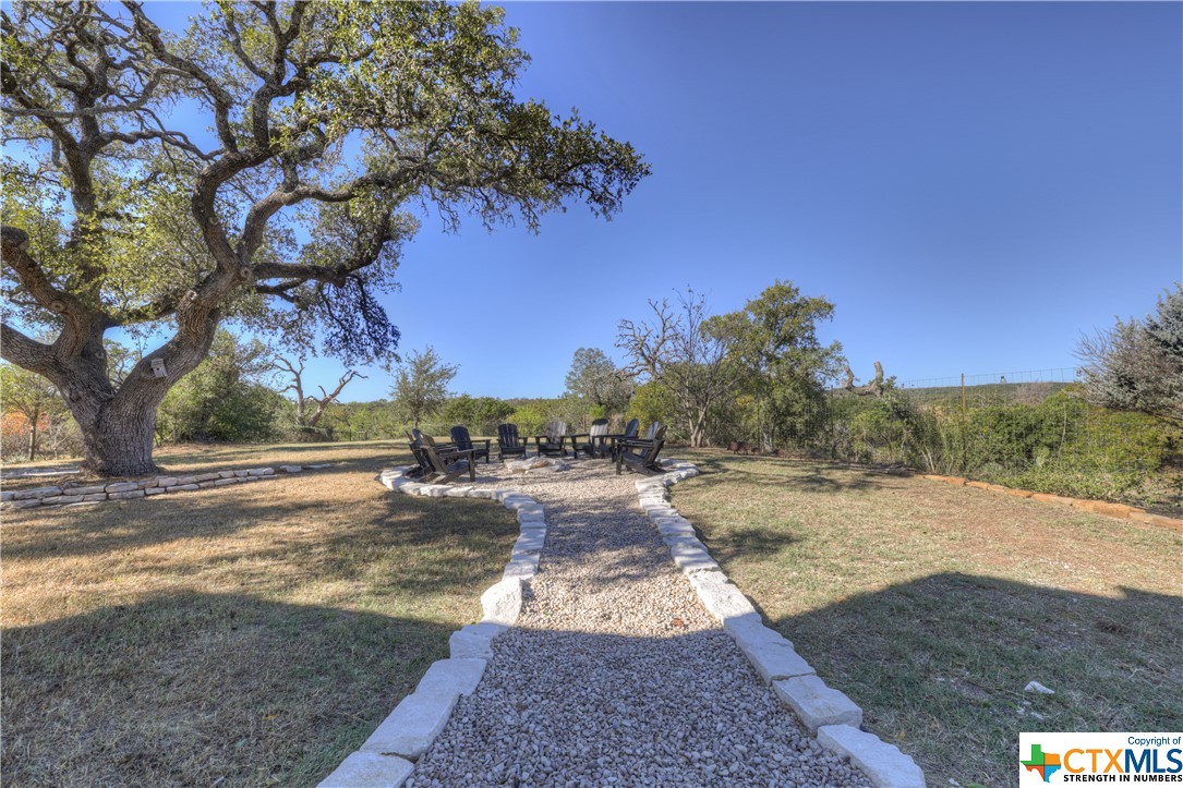 1526 Upper Liveoak Property Photo 25