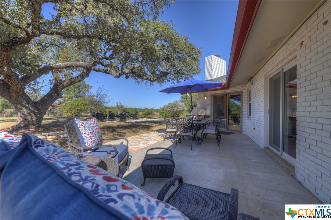 1526 Upper Liveoak Property Photo 31