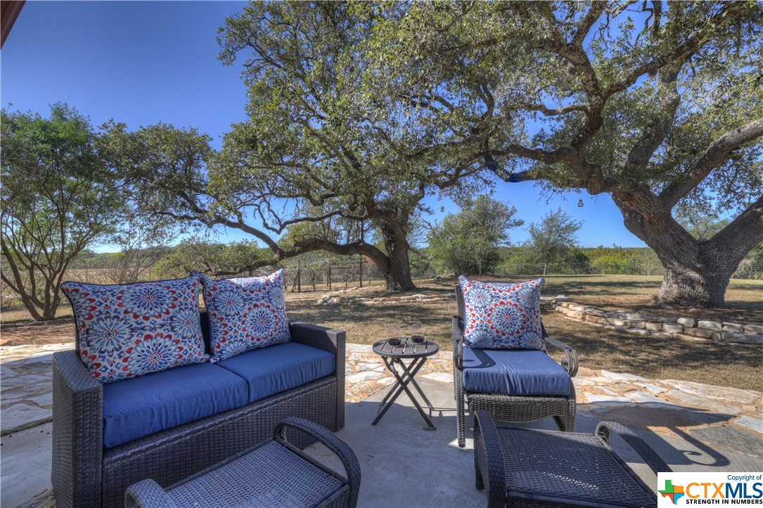 1526 Upper Liveoak Property Photo 35