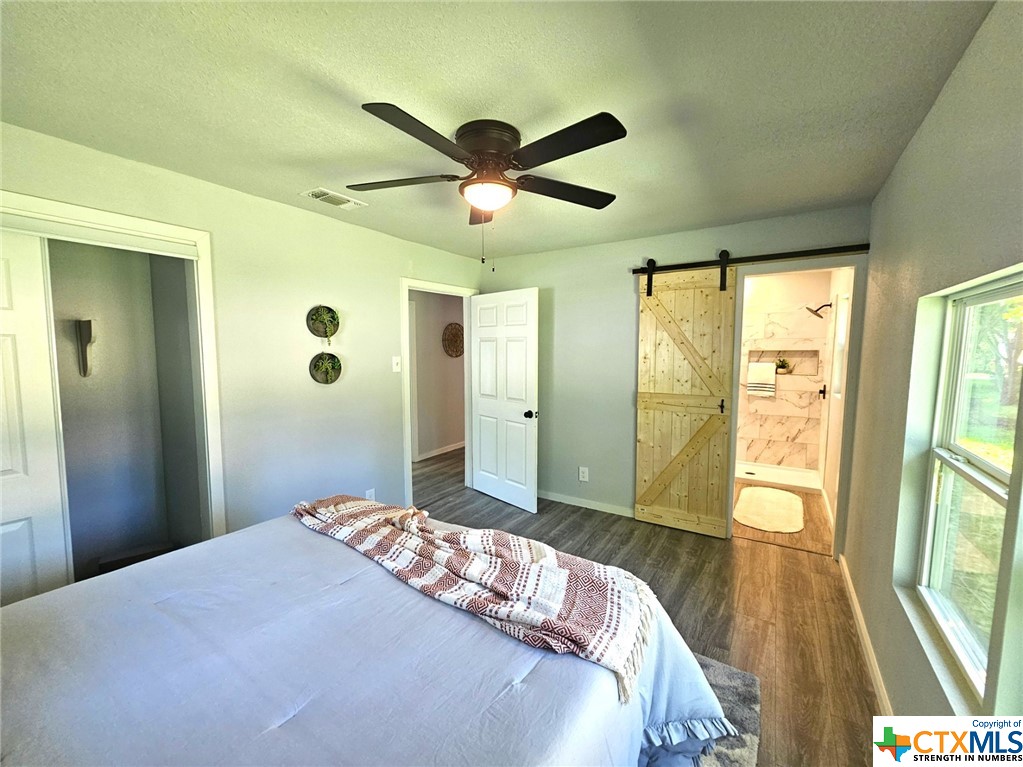 2210 Louise Street Property Photo 20